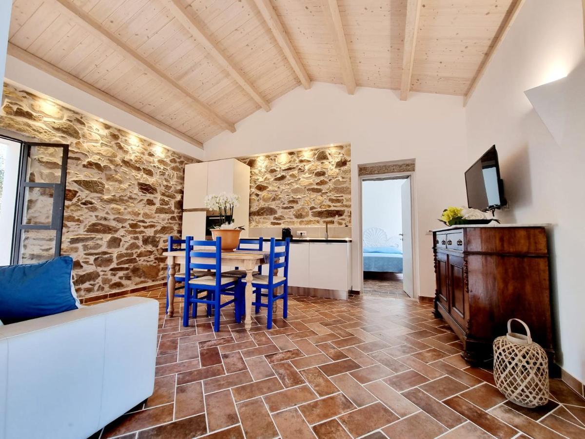 Апартаменты Stazzo San Teodoro La Quercia Piscina Condivisa Экстерьер фото