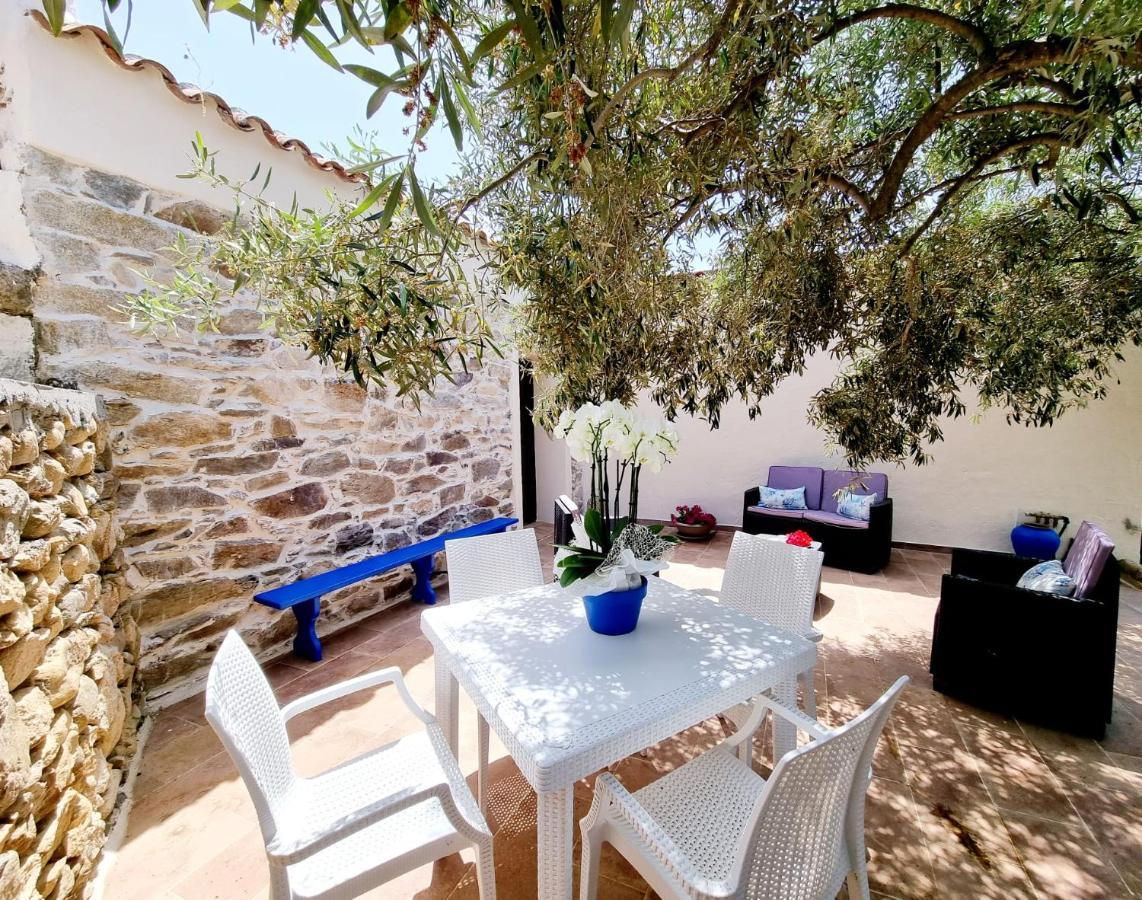 Апартаменты Stazzo San Teodoro La Quercia Piscina Condivisa Экстерьер фото